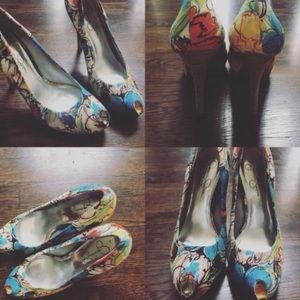 Jessica Simpson Floral Peep Toe